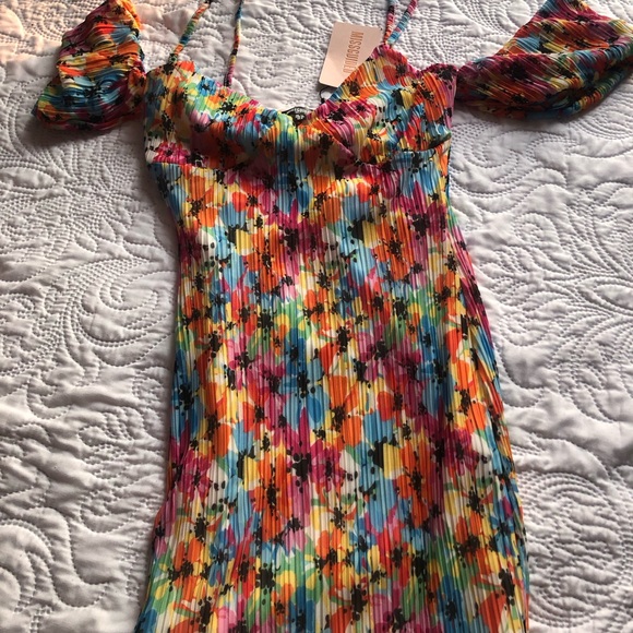 Floral Print Bardot Midaxi Dress - Picture 10 of 11